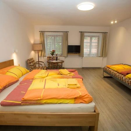 Apartmany Zak Frymburk Kültér fotó