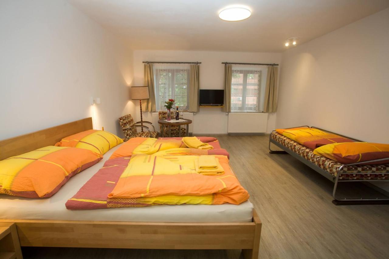 Apartmany Zak Frymburk Kültér fotó